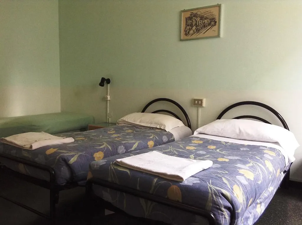 Hotel Bernheof Genoa