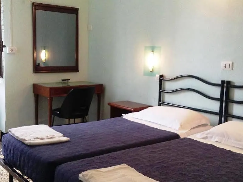 Hotel Bernheof Genoa 0*,  Italy